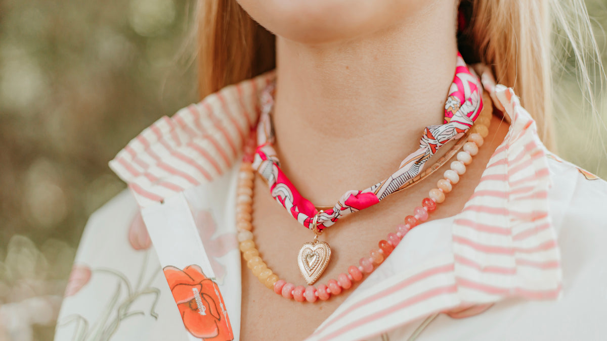 SMALL HEART VINTAGE Handcrafted Scarf with Interchangeable Charm