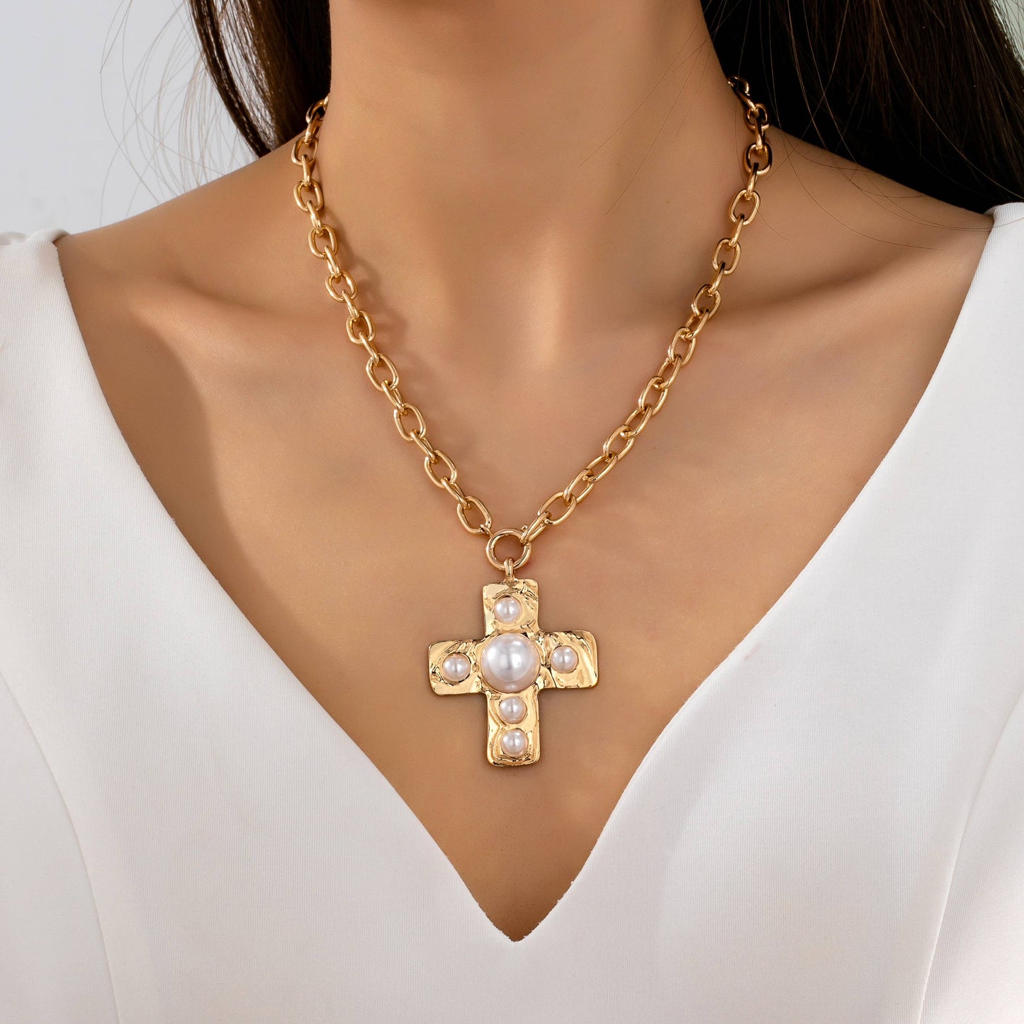 Cross Pearl Necklace Gold