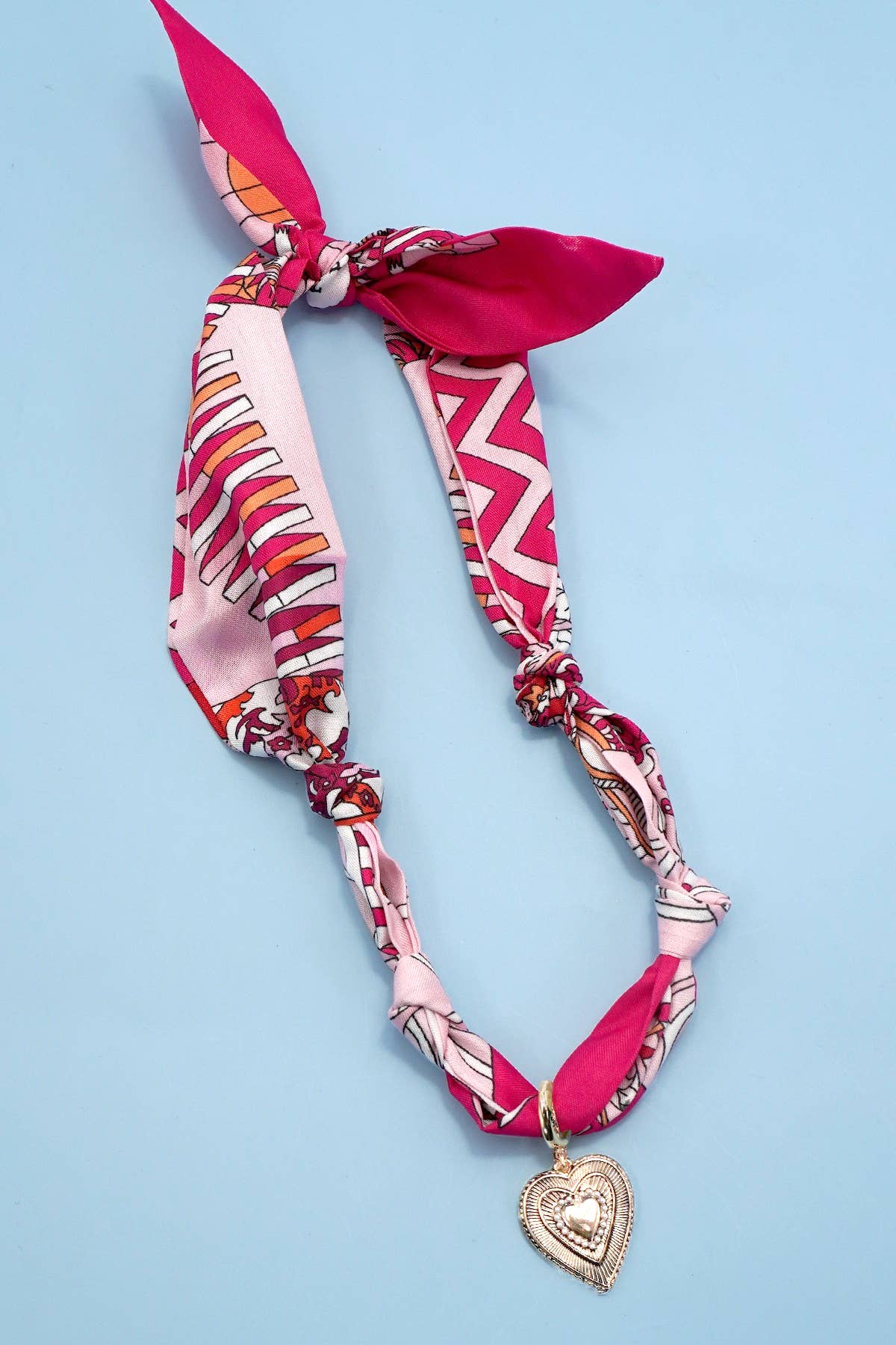 HEART WITH BLUE VINTAGE Handcrafted Scarf with Interchangeable Charm