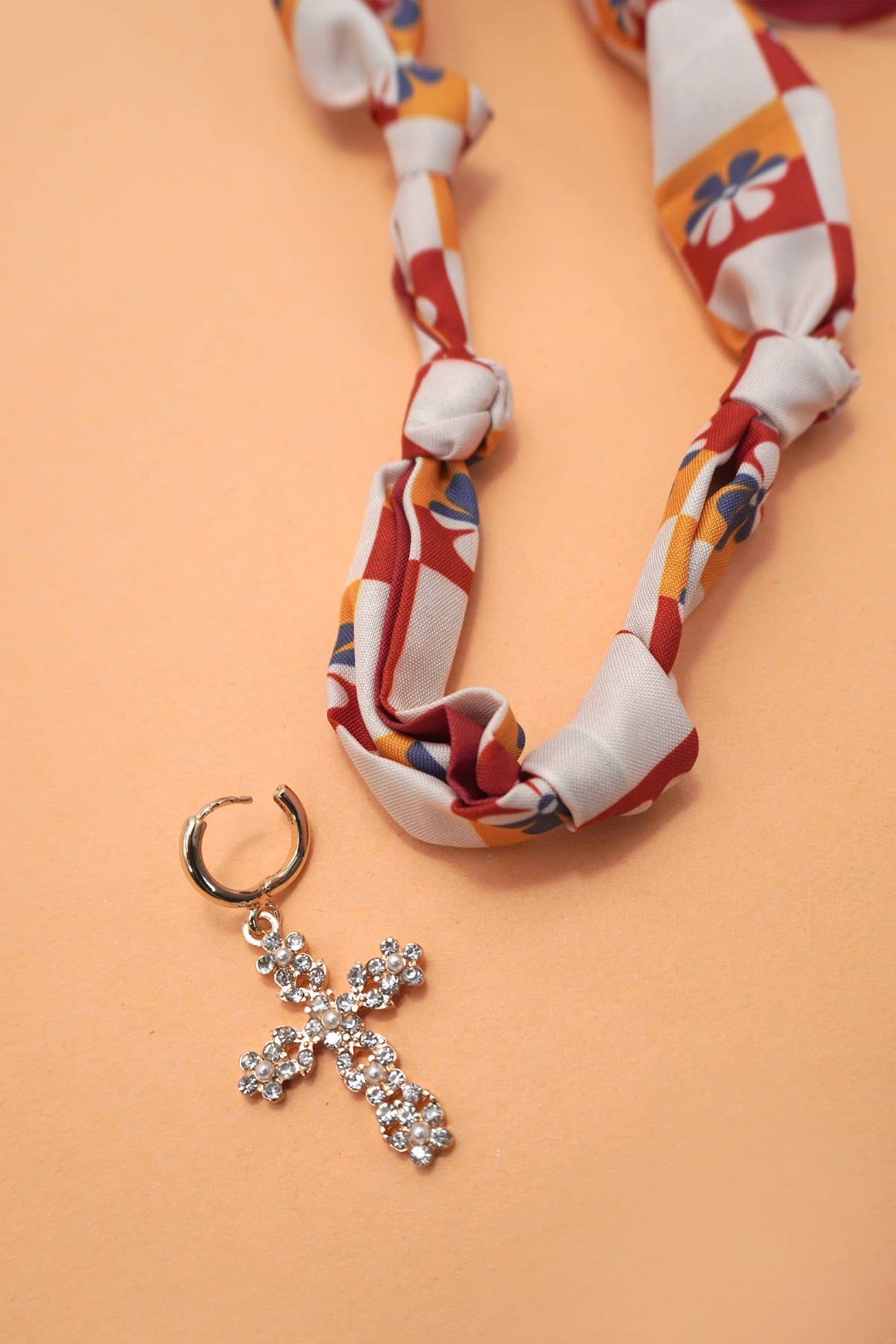 Diamond Cross Handcrafted Scarf with Interchangeable Charm