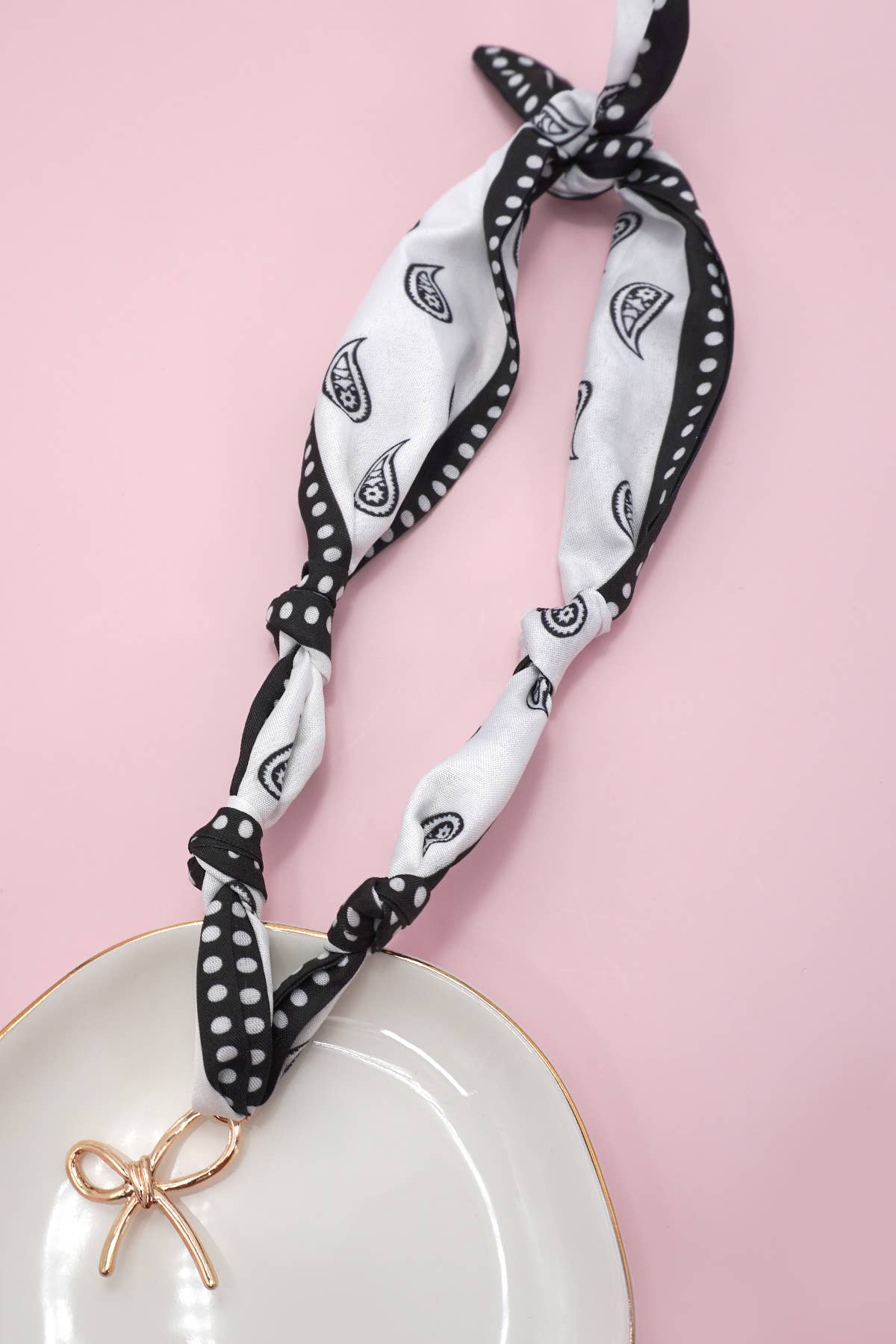LOOP BOW HANDMADE SCARF CHARM NECKLACE